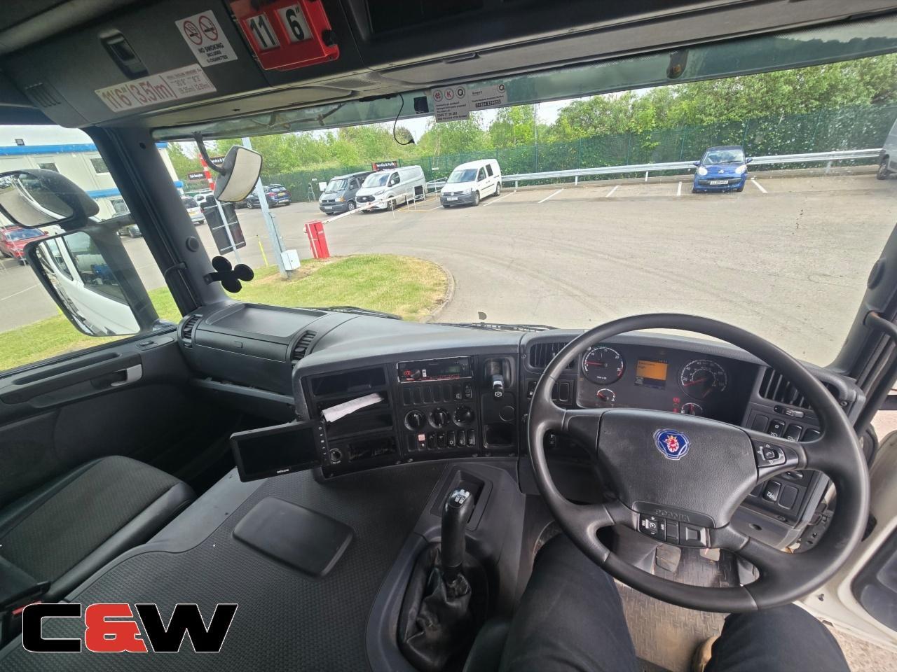 Vehicle image 23